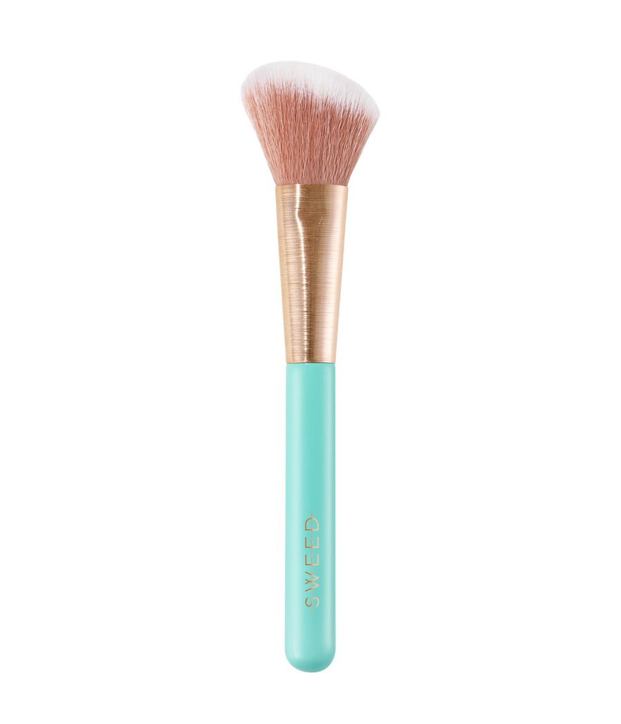 Кисть для румян Sweed Angled Blush Brush, 1 шт.
Кисть для румян Sweed Angled Blush Brush, 1 шт.