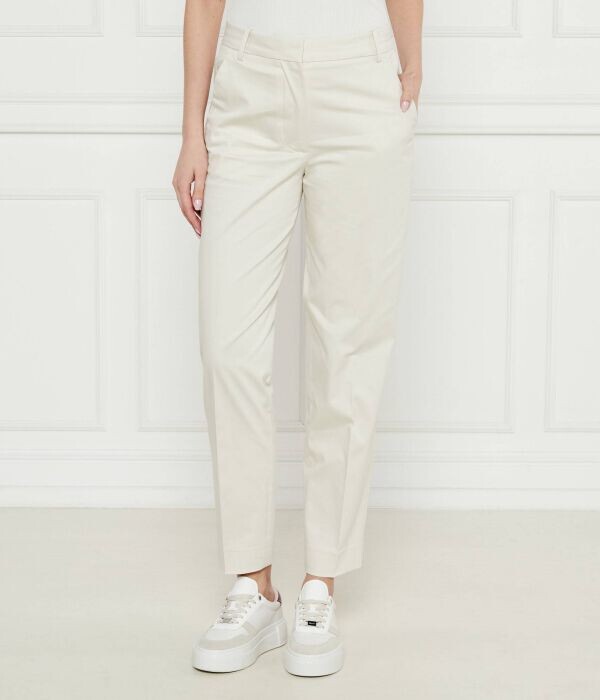 Брюки женские Calvin Klein свободного кроя, экрю
Брюки женские Calvin Klein свободного кроя, экрю