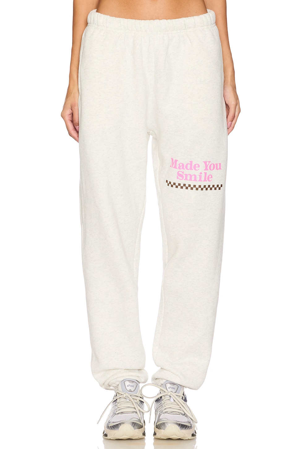 Заставили тебя улыбнуться спортивные штаны The Mayfair Group, серый
Заставили тебя улыбнуться спортивные штаны The Mayfair Group, серый