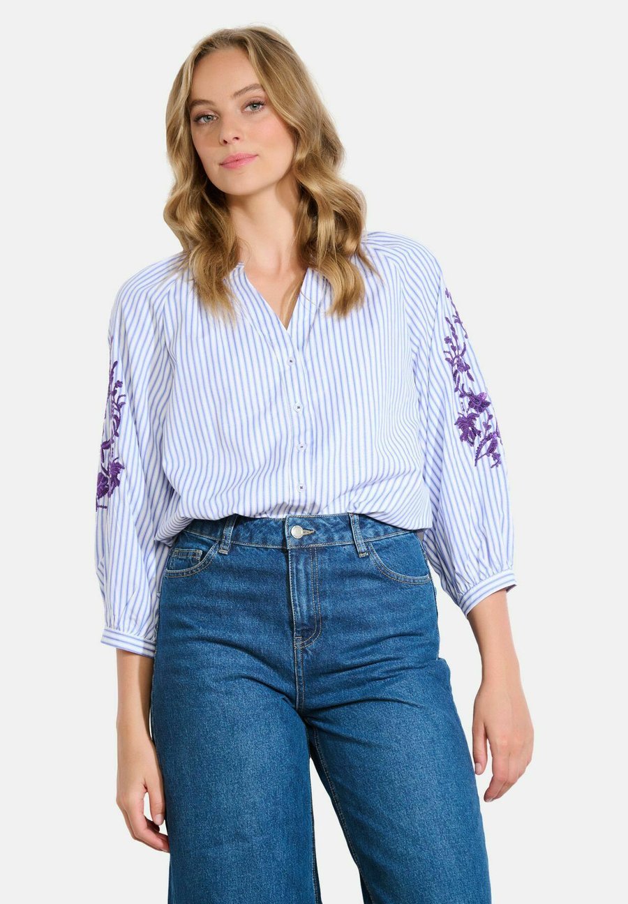 Блуза LolaLiza STRIPED WITH SEQUINS, Electric Blue/Blue Denim
Блуза LolaLiza STRIPED WITH SEQUINS, Electric Blue/Blue Denim