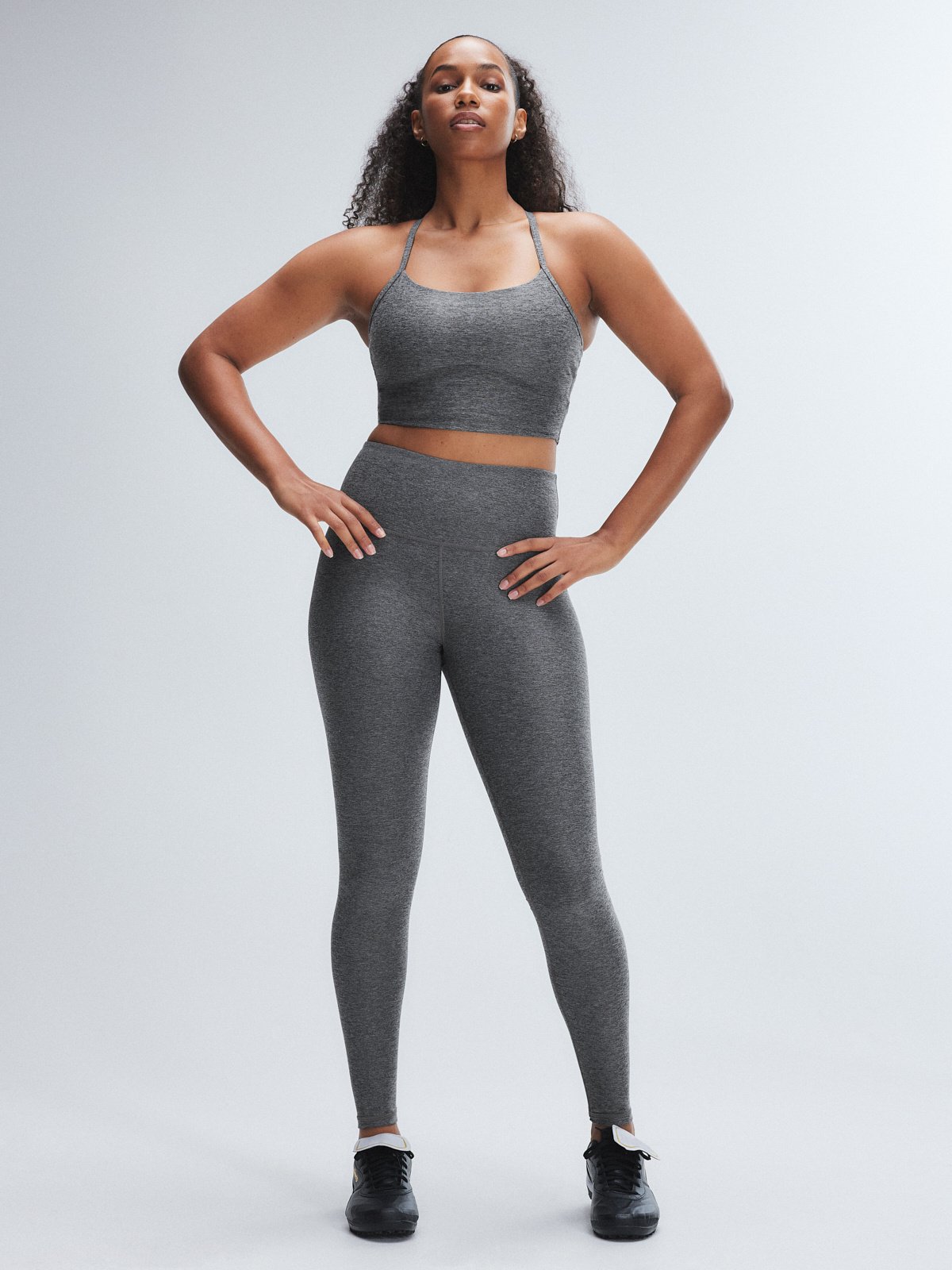 Леггинсы Savage X Fenty Supple Flex High-Waist, цвет Calm Grey/Black Caviar Heather
Леггинсы Savage X Fenty Supple Flex High-Waist, цвет Calm Grey/Black Caviar Heather