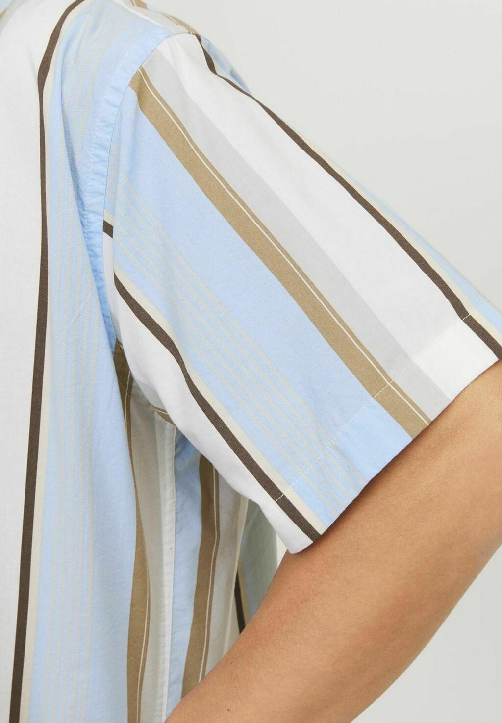 Рубашка Jack & Jones, дворцово-синяя
Рубашка Jack & Jones, дворцово-синяя