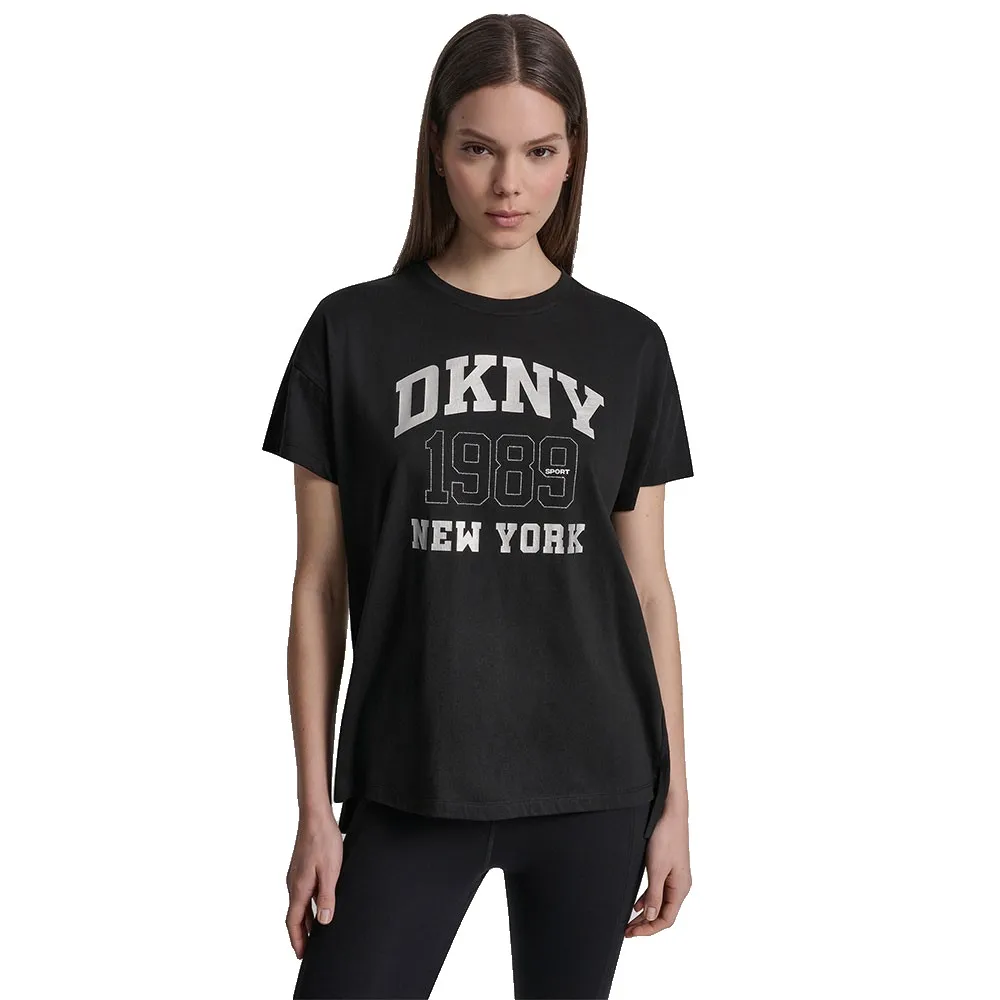 Футболка DKNY NY 1989 с короткими рукавами, черный
Футболка DKNY NY 1989 с короткими рукавами, черный