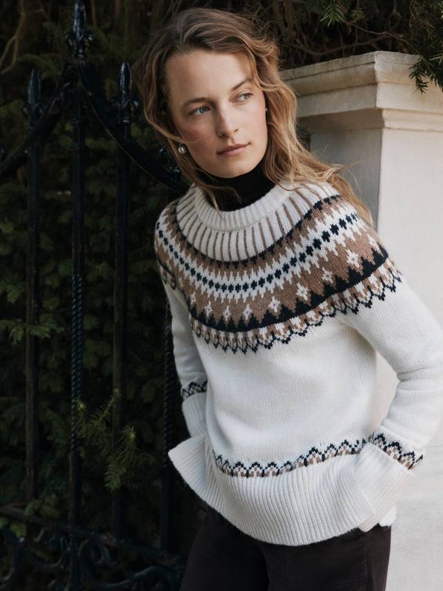 Аня свитер из шерсти Fair Isle Hobbs, Ivory/Camel
Аня свитер из шерсти Fair Isle Hobbs, Ivory/Camel