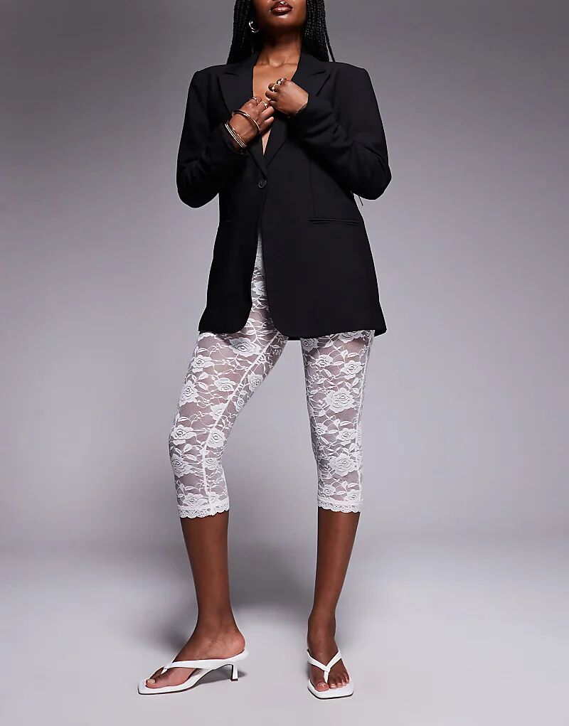 Кружевные брюки-капри River Island белого цвета
Кружевные брюки-капри River Island белого цвета