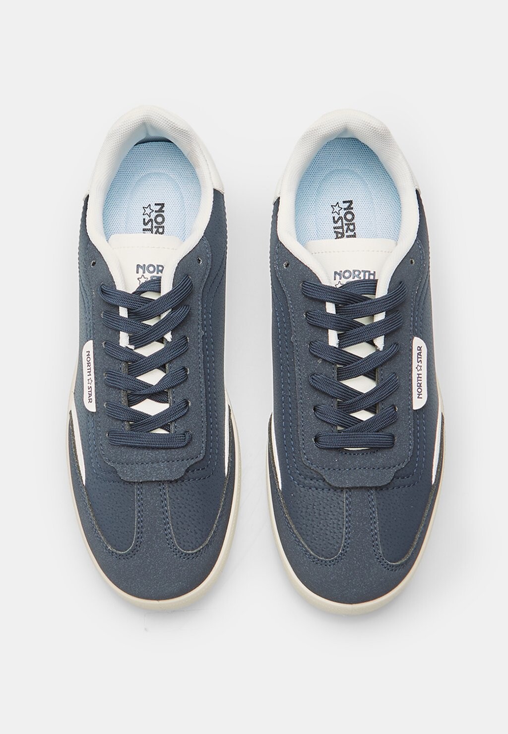 Кроссовки NORTH STAR Bata, синий
Кроссовки NORTH STAR Bata, синий