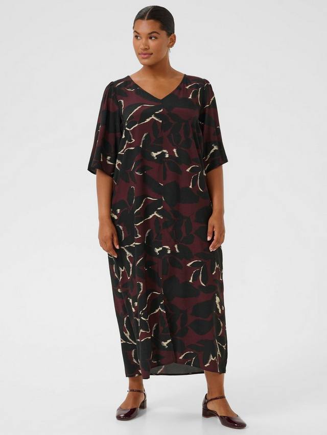 Платье макси Milana с V-образным вырезом и расклешенным силуэтом KAFFE Curve
Платье макси Milana с V-образным вырезом и расклешенным силуэтом KAFFE Curve