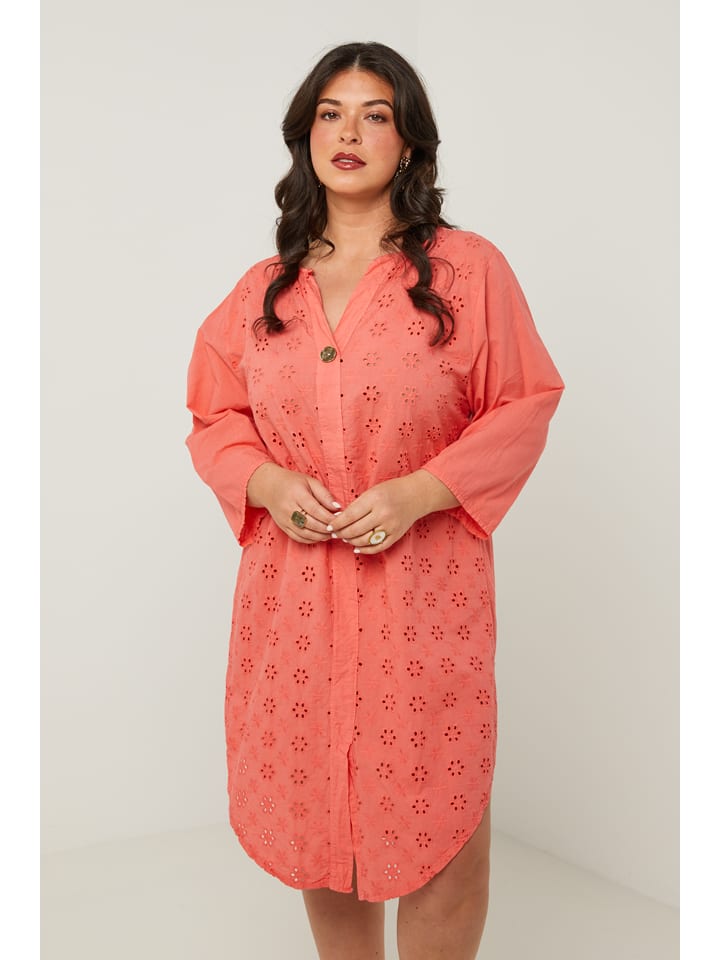 Платье до колена Curvy Lady, коралловый
Платье до колена Curvy Lady, коралловый
