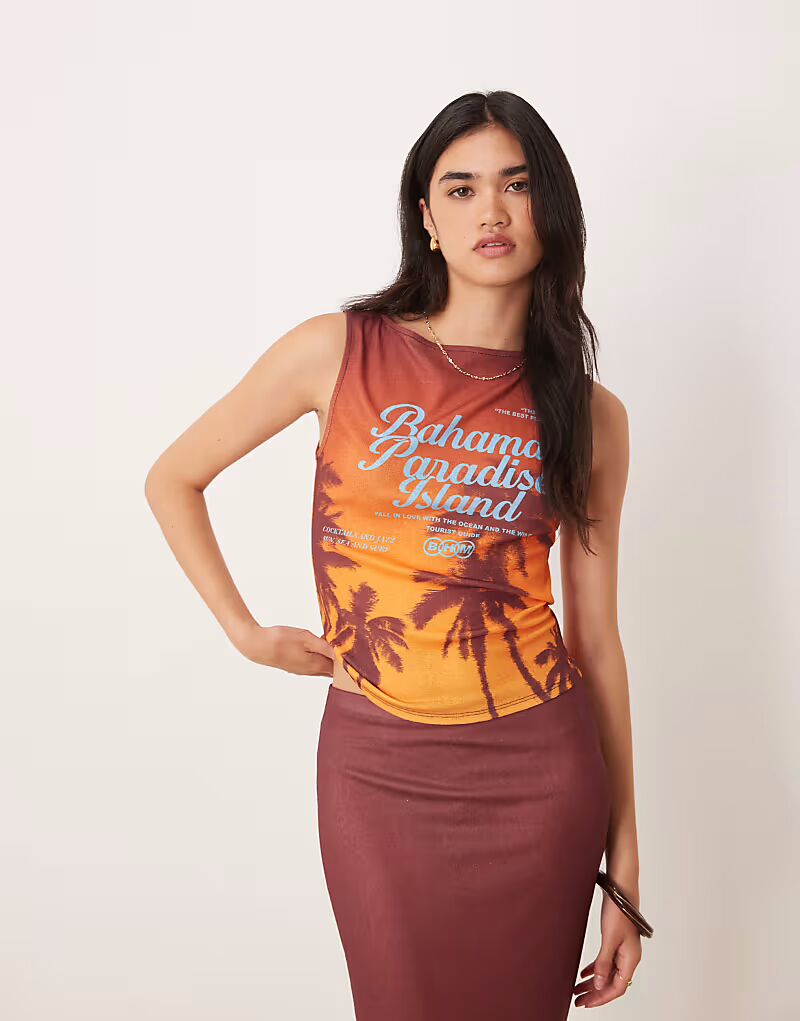 Топ с сетчатым вырезом-лодочкой и принтом пальмовых ветвей Багамских островов Asos Design
Топ с сетчатым вырезом-лодочкой и принтом пальмовых ветвей Багамских островов Asos Design