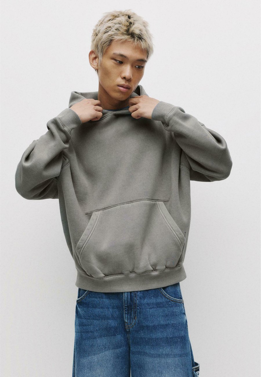 Худи PULL&BEAR BOXY , Grey
Худи PULL&BEAR BOXY , Grey