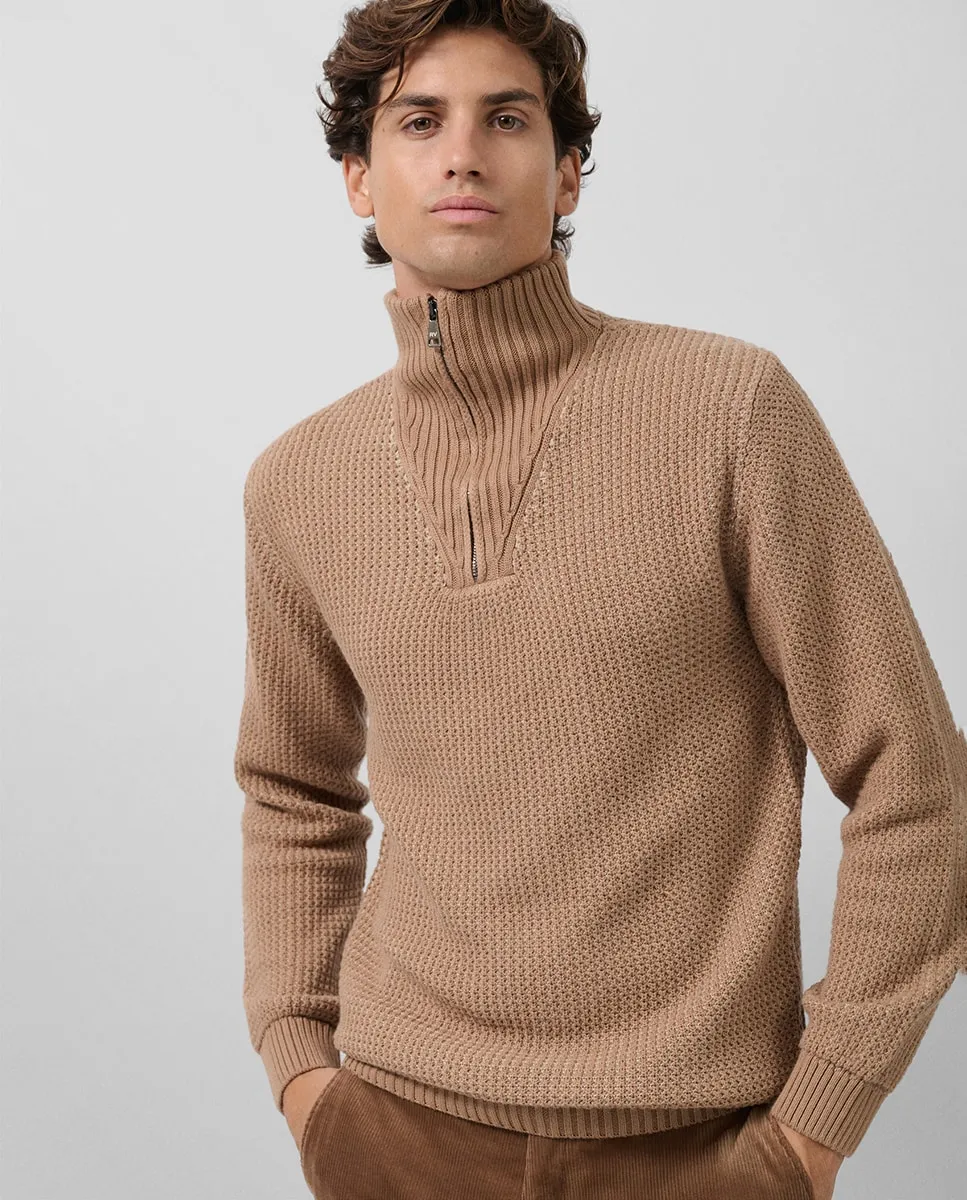 Мужской джемпер с запахом Roberto Verino, песочный
Мужской джемпер с запахом Roberto Verino, песочный