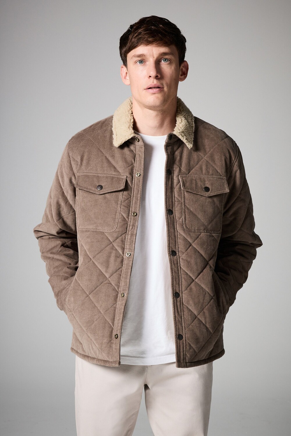 Стеганый шнур с ромбовидной отделкой из борга Next, серый
Стеганый шнур с ромбовидной отделкой из борга Next, серый