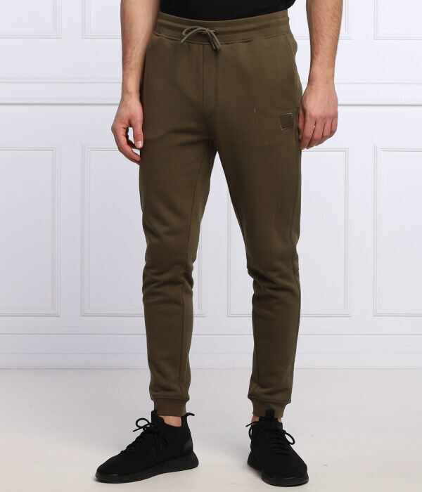 Брюки спортивные Boss Orange Sestart Regular Fit, зеленый
Брюки спортивные Boss Orange Sestart Regular Fit, зеленый