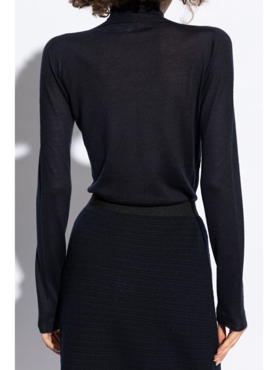 Fabiana Filippi свитер с ребристым воротом, синий
Fabiana Filippi свитер с ребристым воротом, синий