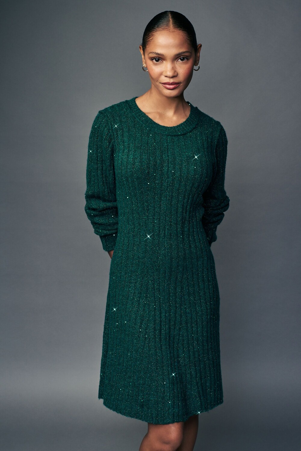 Платье джемпер мини с резинкой и расклешенной юбкой из шерсти Next, голубой
Платье джемпер мини с резинкой и расклешенной юбкой из шерсти Next, голубой