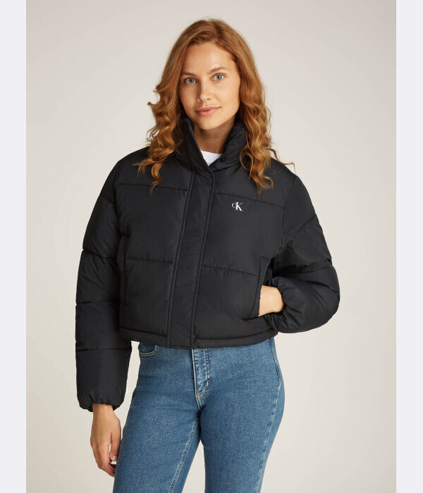 Куртка женская Calvin Klein Jeans короткая с воротником-стойкой, черный
Куртка женская Calvin Klein Jeans короткая с воротником-стойкой, черный