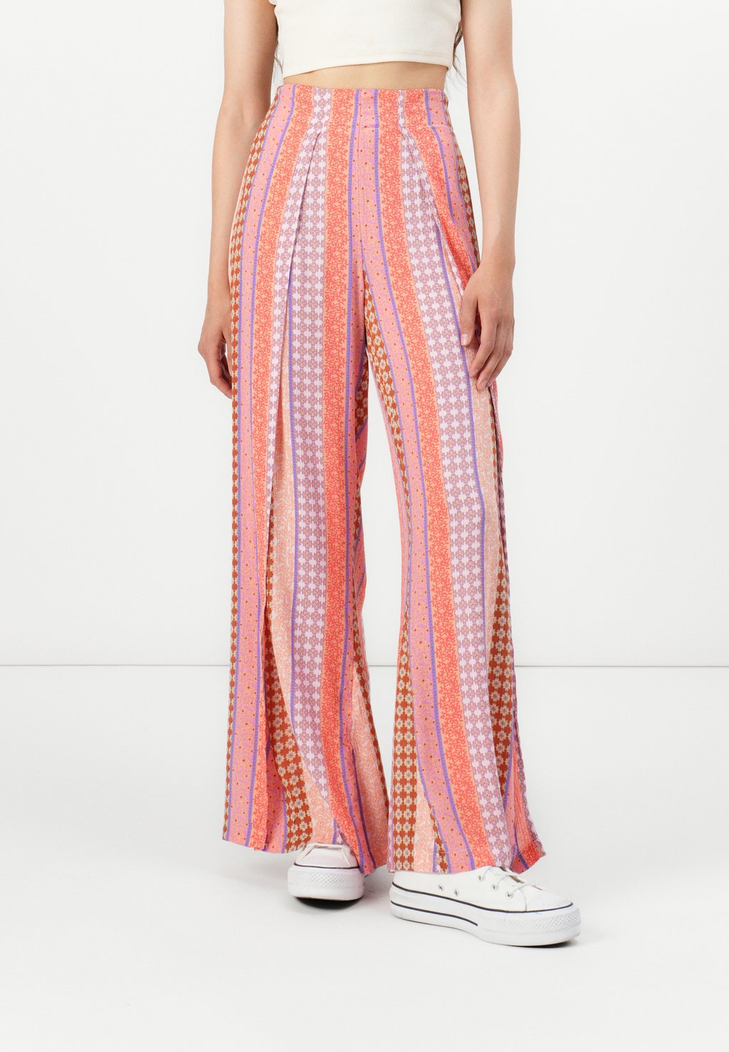 Брюки SPLIT SPIRIT Billabong, мультиколор
Брюки SPLIT SPIRIT Billabong, мультиколор