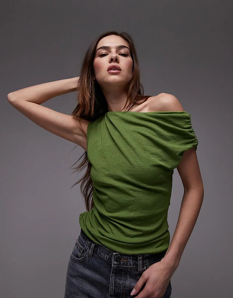 Топ Topshop с драпировкой и асимметричными плечами зеленого цвета
Топ Topshop с драпировкой и асимметричными плечами зеленого цвета