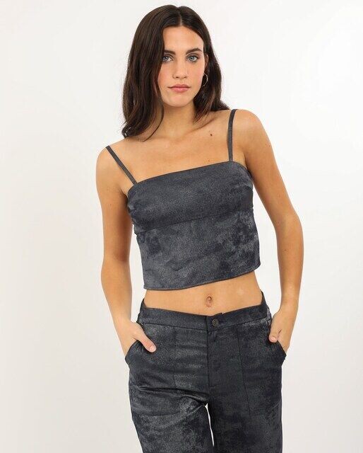 Женский топ на бретелях и открытой спиной The-Are, темно-серый
Женский топ на бретелях и открытой спиной The-Are, темно-серый