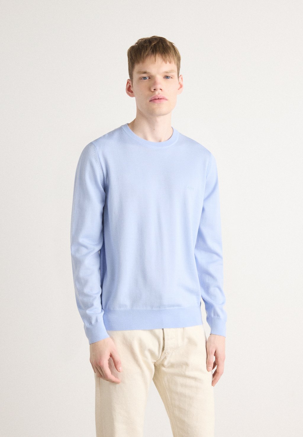 Джемпер BOTTO BOSS, светло-голубой
Джемпер BOTTO BOSS, светло-голубой