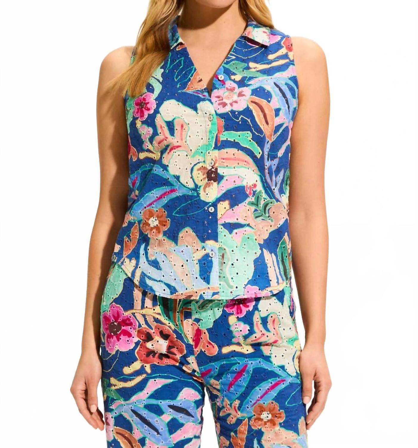 Принтованная майка с вышитыми люверсами в камуфляжном цветочном принте FDJ, Pop Camo Floral
Принтованная майка с вышитыми люверсами в камуфляжном цветочном принте FDJ, Pop Camo Floral