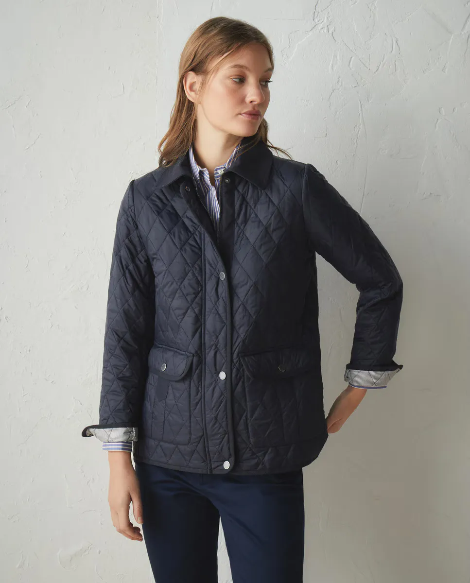 Базовые женские шорты Husky Lloyd's, темно-синий
Базовые женские шорты Husky Lloyd's, темно-синий