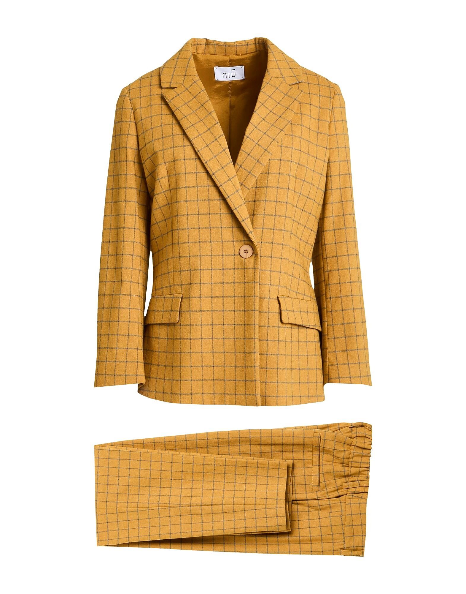 Костюм Niū, горчичный
Костюм Niū, горчичный
