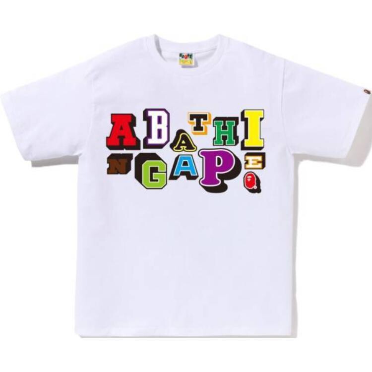 Футболка унисекс A Bathing Ape, белый
Футболка унисекс A Bathing Ape, белый