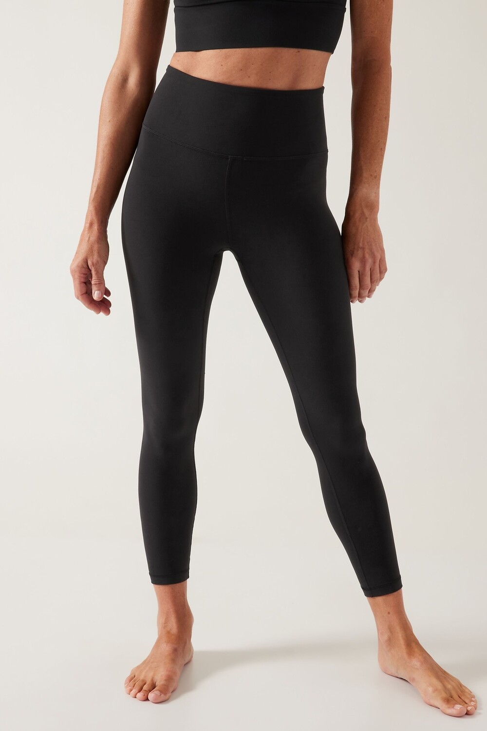 Леггинсы Elation 7/8 со сверхвысокой талией Athleta, черный
Леггинсы Elation 7/8 со сверхвысокой талией Athleta, черный