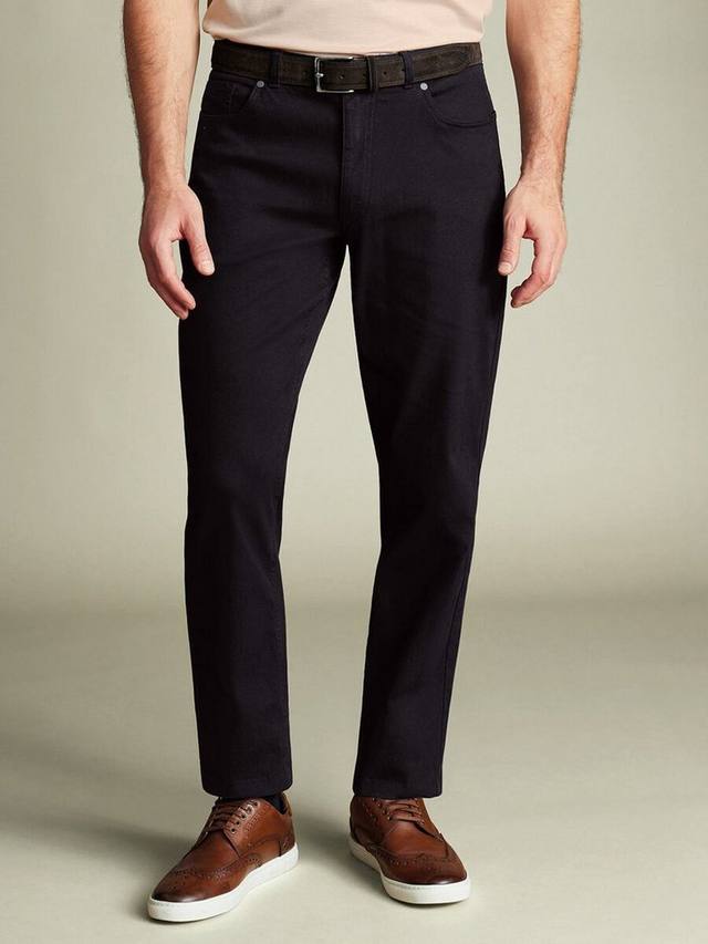 Джинсы Slim Fit из хлопковой смеси с пятью карманами Charles Tyrwhitt, Dark Navy
Джинсы Slim Fit из хлопковой смеси с пятью карманами Charles Tyrwhitt, Dark Navy