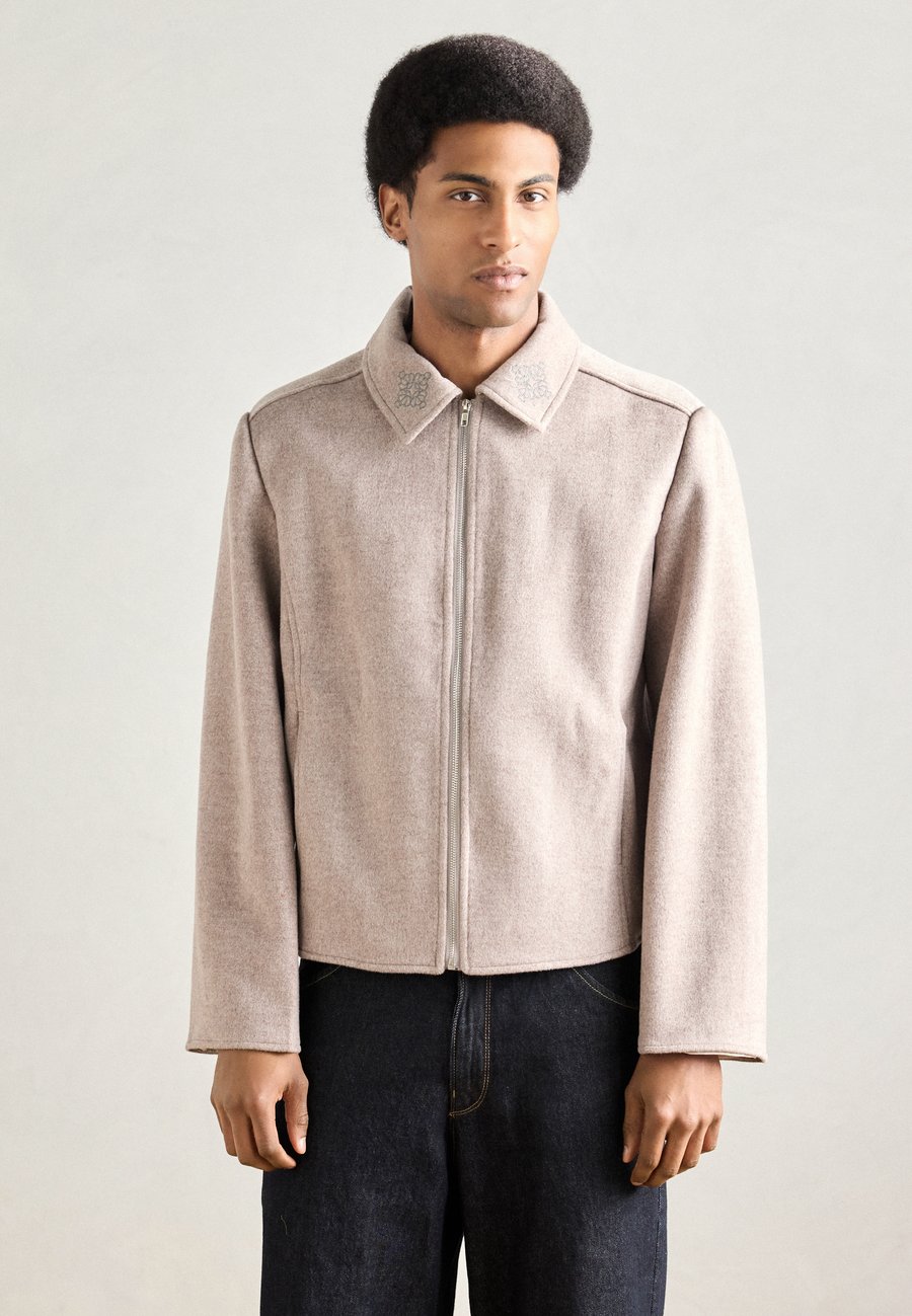 Куртка Heathe TRUMPET COAT, Cream/Beige
Куртка Heathe TRUMPET COAT, Cream/Beige