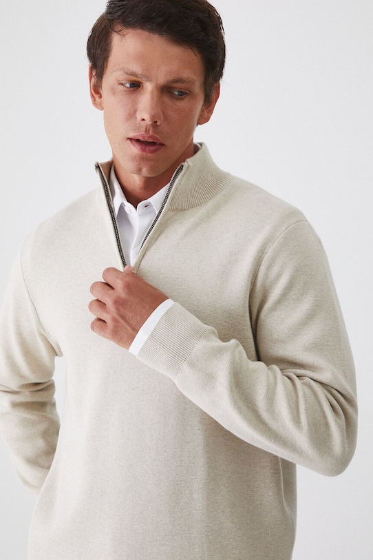 Свитер Medicine, бежевый
Свитер Medicine, бежевый