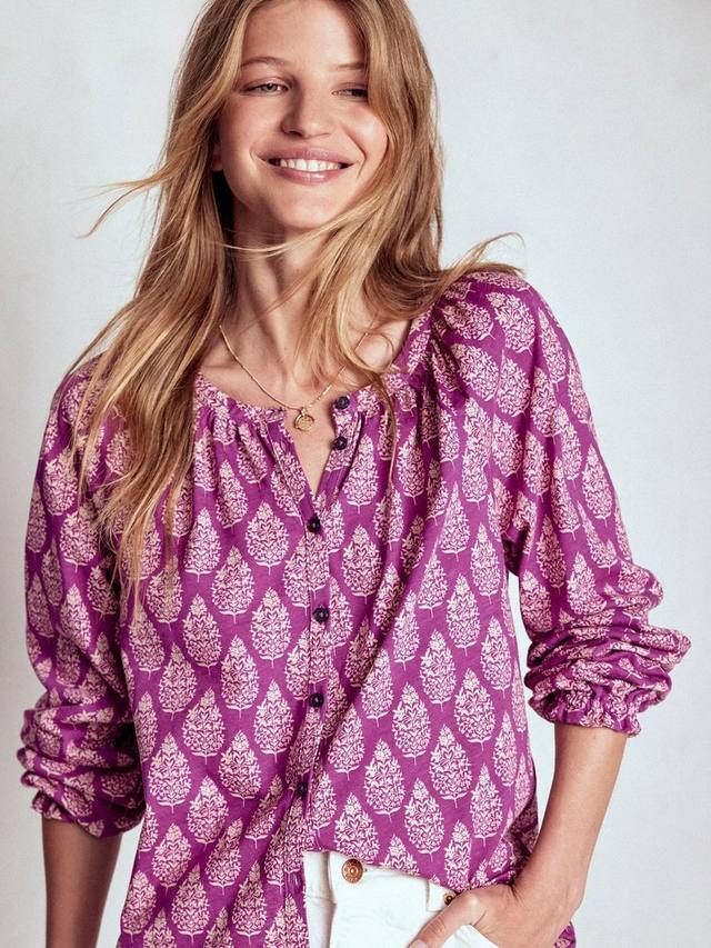 Футболка Isla с цветочным принтом Boden, Purple/Multi
Футболка Isla с цветочным принтом Boden, Purple/Multi