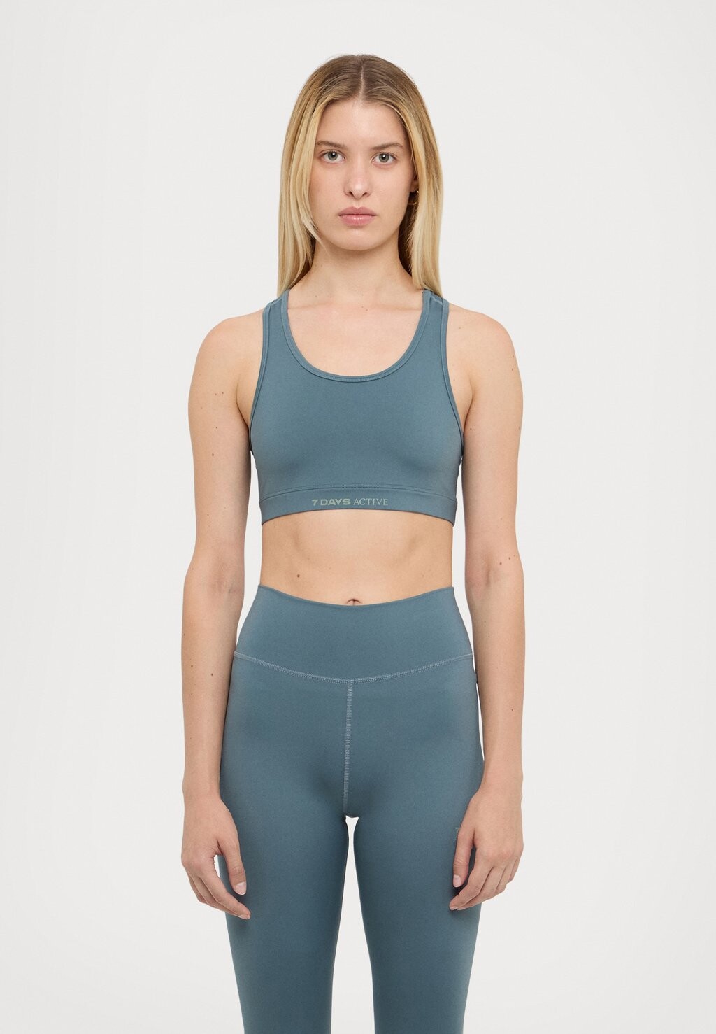 Топ SIGNATURE BRA 7 DAYS Active, серый
Топ SIGNATURE BRA 7 DAYS Active, серый