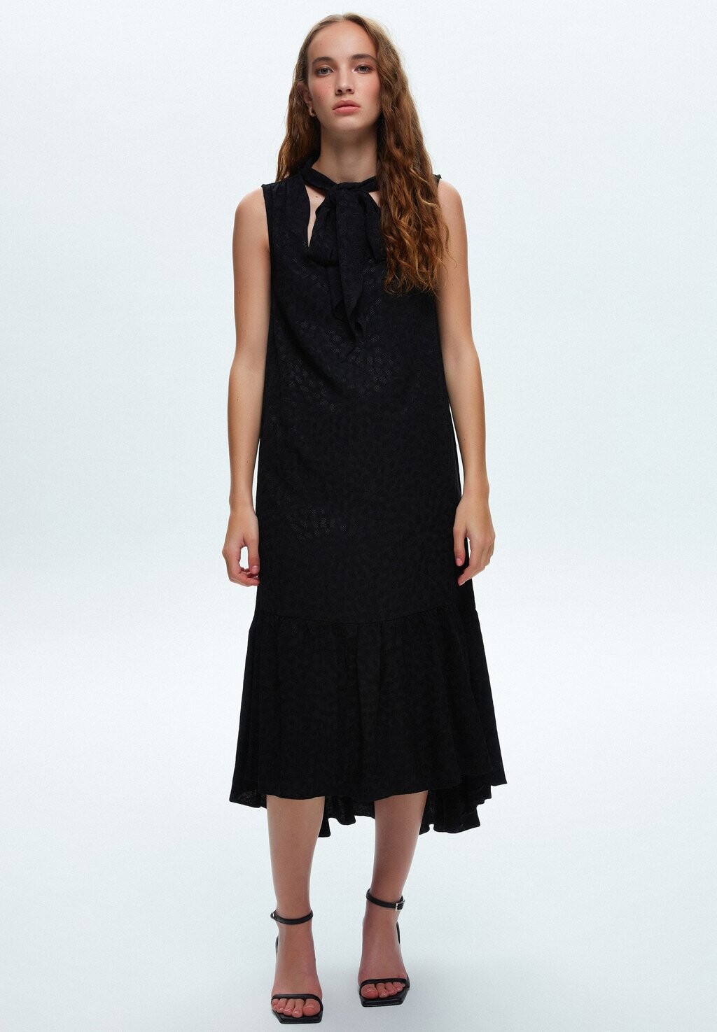 Дневное платье NECK SCARF DETAILED FLOUNCED adL, черный
Дневное платье NECK SCARF DETAILED FLOUNCED adL, черный