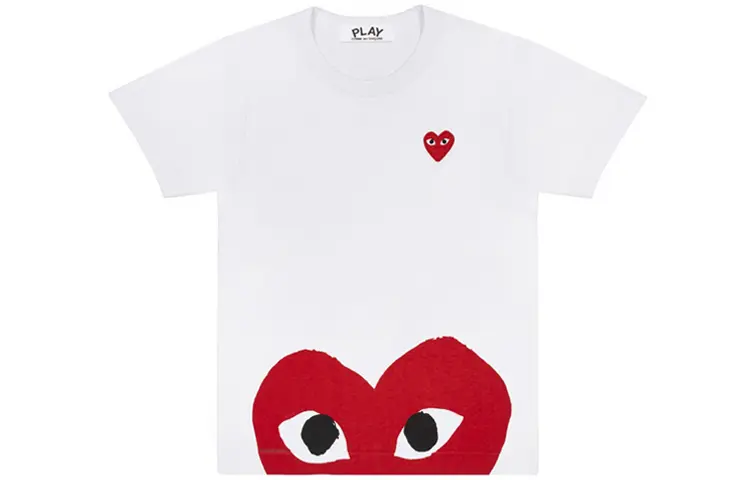 Футболка Comme Des Garcons Play Red Half Heart белая Cdg Play
Футболка Comme Des Garcons Play Red Half Heart белая Cdg Play