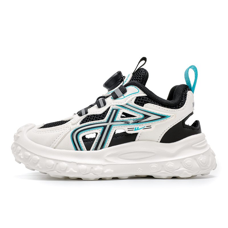 Нескользящие, легкие, амортизирующие и дышащие, низкие повседневные кроссовки для детей WARRIOR, бежевый/черный 
Нескользящие, легкие, амортизирующие и дышащие, низкие повседневные кроссовки для детей WARRIOR, бежевый/черный