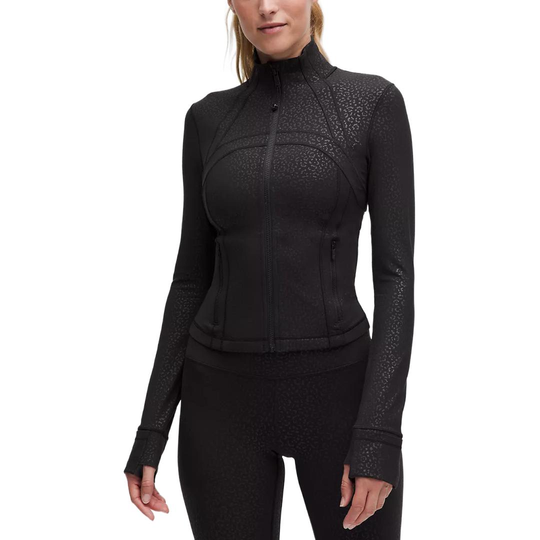 Lululemon Куртки и пальто женские Leopard Print Daisy Embossed Black
Lululemon Куртки и пальто женские Leopard Print Daisy Embossed Black