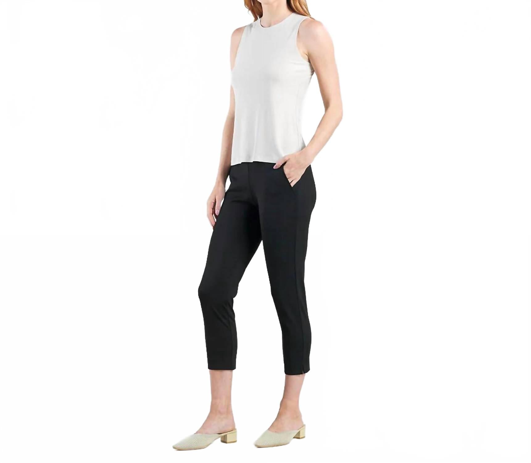 Современный топ CLARA SUNWOO, белый
Современный топ CLARA SUNWOO, белый