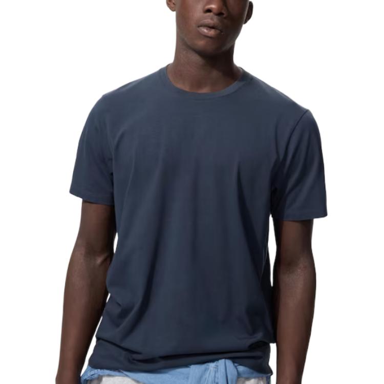 UNIQLO Футболка унисекс морской синий
UNIQLO Футболка унисекс морской синий