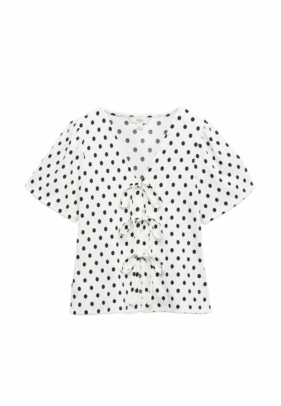 Блуза Marks & Spencer GINGHAM TEXTURED V-NECK TIE FRONT , White Mix/Off-White
Блуза Marks & Spencer GINGHAM TEXTURED V-NECK TIE FRONT , White Mix/Off-White