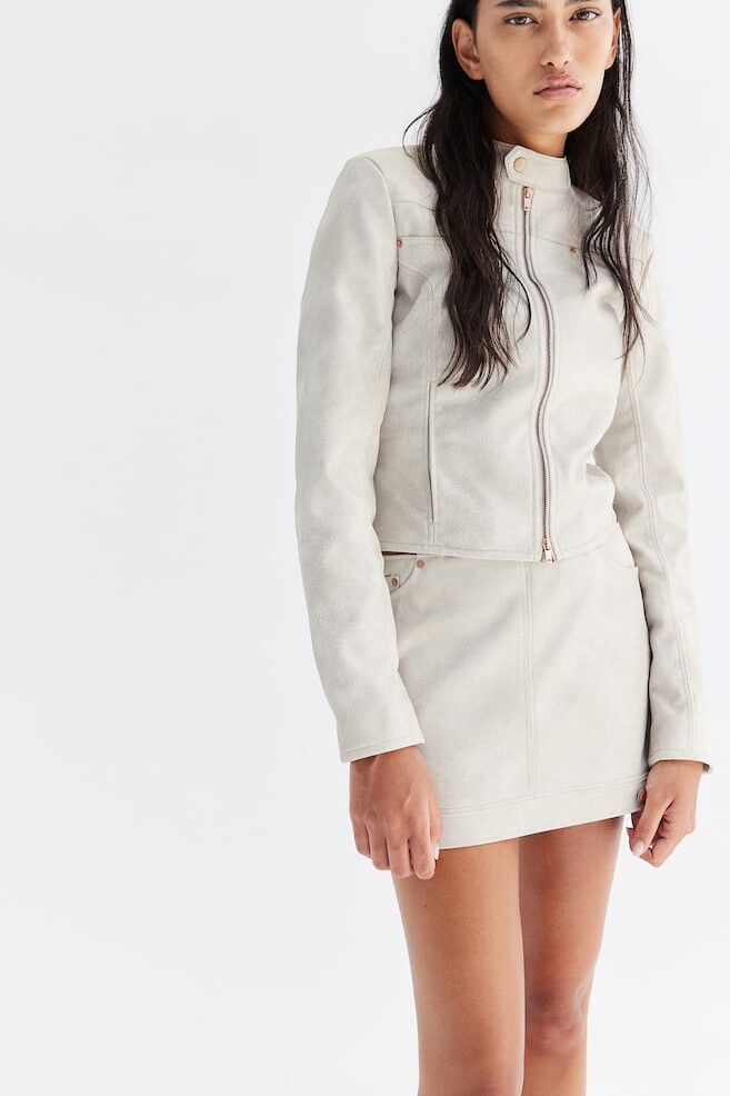 Приталенная гоночная куртка H&M, бежевый
Приталенная гоночная куртка H&M, бежевый