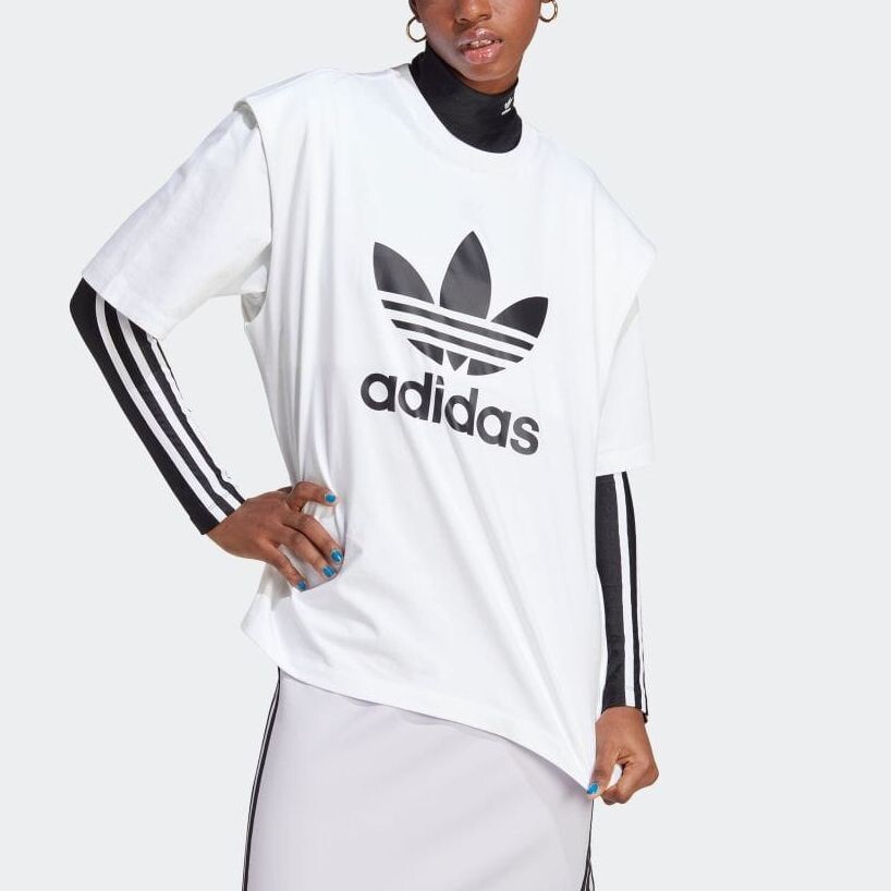 Футболка женская белая Adidas Originals 
Футболка женская белая Adidas Originals