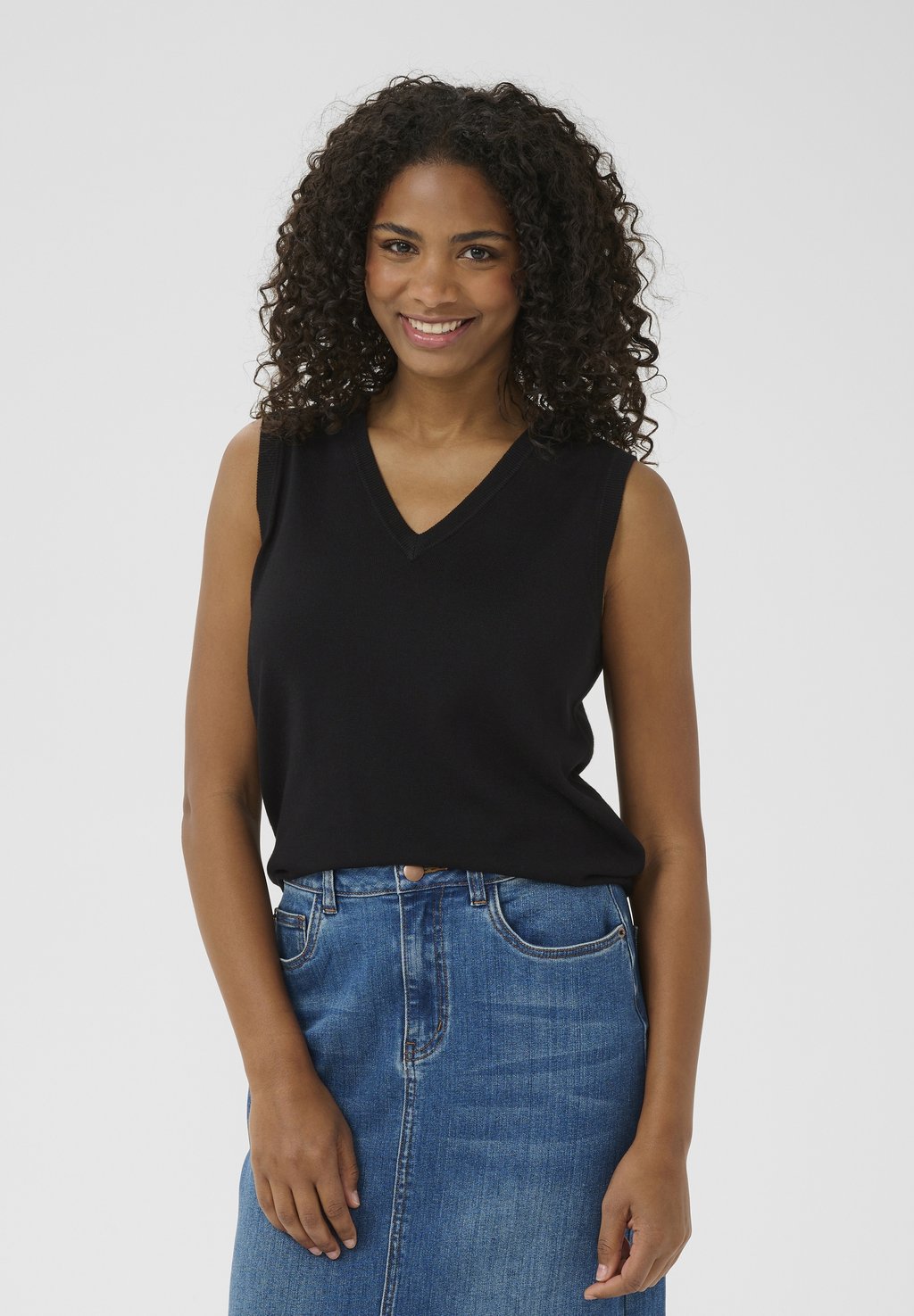 Топ KALIZZA Kaffe, черный
Топ KALIZZA Kaffe, черный