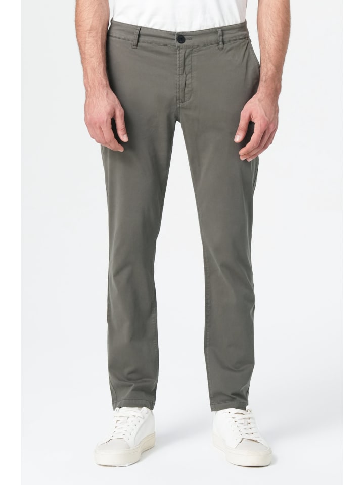 Брюки чинос M.O.D
Брюки чинос M.O.D