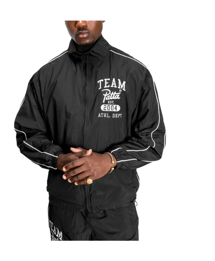 Спортивная нейлоновая куртка черного цвета Patta, черный
Спортивная нейлоновая куртка черного цвета Patta, черный