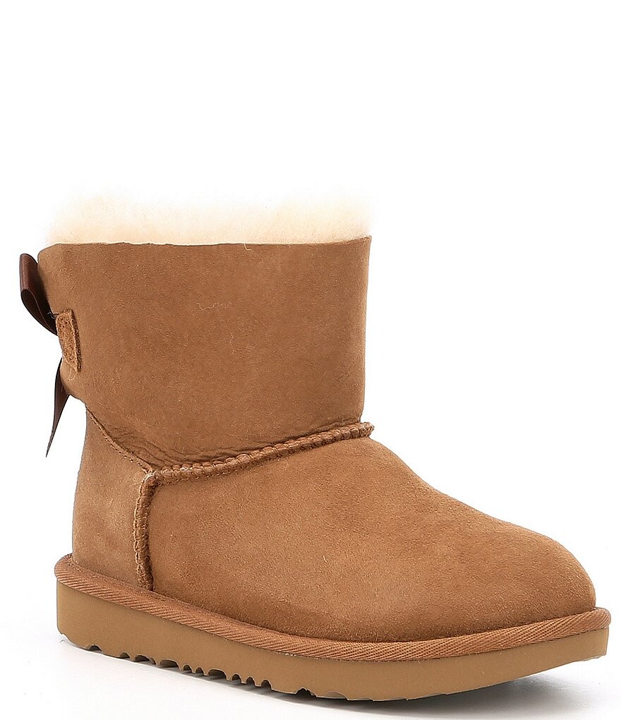 Водонепроницаемые ботинки UGG Mini Bailey Bow II для девочек (для малышей), коричневый
Водонепроницаемые ботинки UGG Mini Bailey Bow II для девочек (для малышей), коричневый