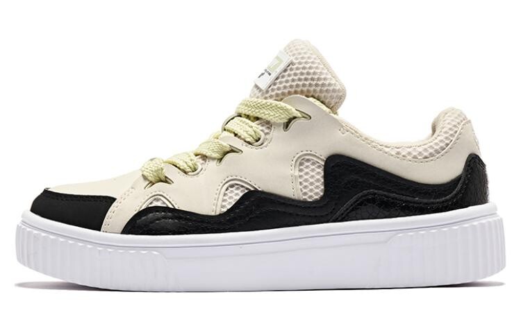 Кеды, скейтборд обувь женская низкая бежевый/черный Qiaodan
Кеды, скейтборд обувь женская низкая бежевый/черный Qiaodan