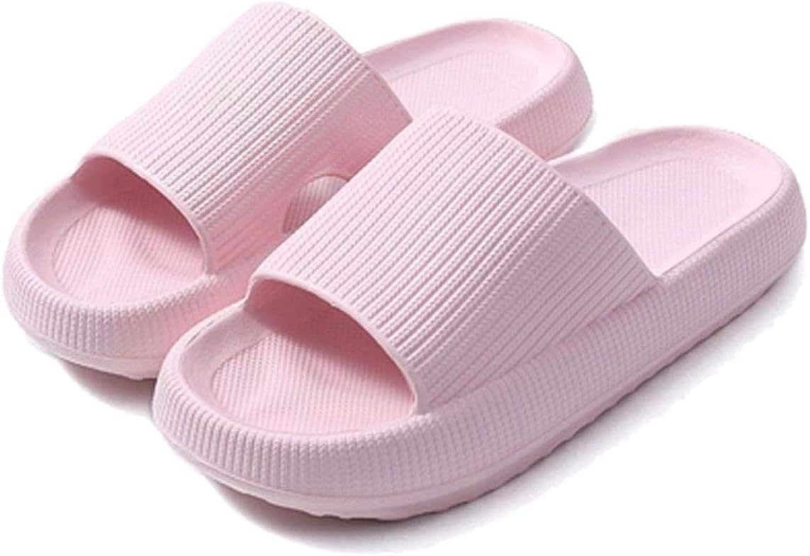 Тапочки-подушки для мужчин и женщин - мягкие тапочки с толстой нескользящей подошвой для ванной комнаты, удобные сандалии для душа дома и на улице Kushionstock, розовый
Тапочки-подушки для мужчин и женщин - мягкие тапочки с толстой нескользящей подошвой для ванной комнаты, удобные сандалии для душа дома и на улице Kushionstock, розовый