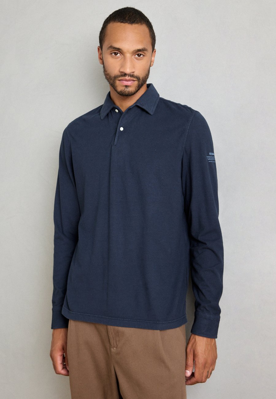 Топ Ecoalf PATRICK MAN, Deep Navy/Dark Blue
Топ Ecoalf PATRICK MAN, Deep Navy/Dark Blue